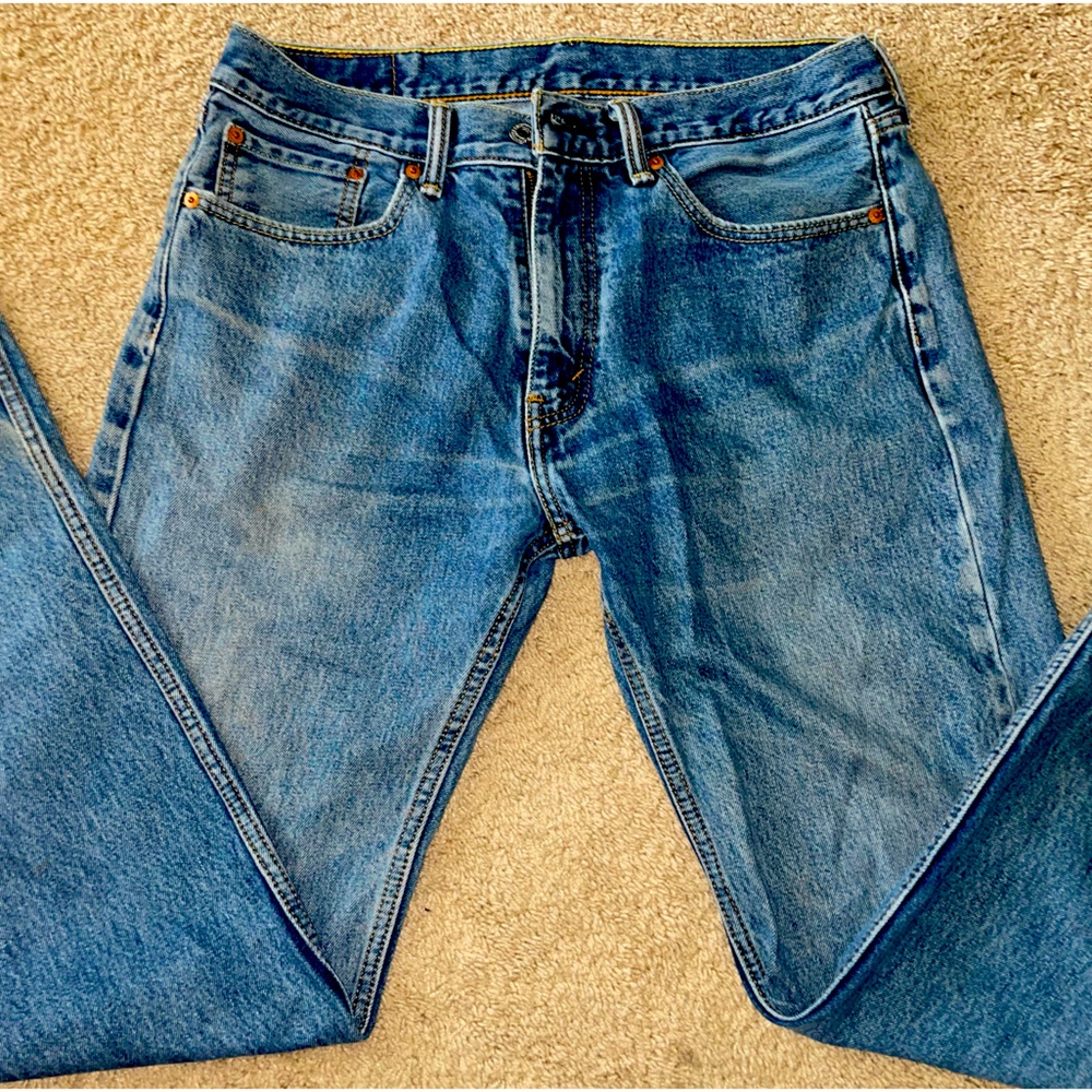 Levi Straight Leg Blue Jeans W33 L34